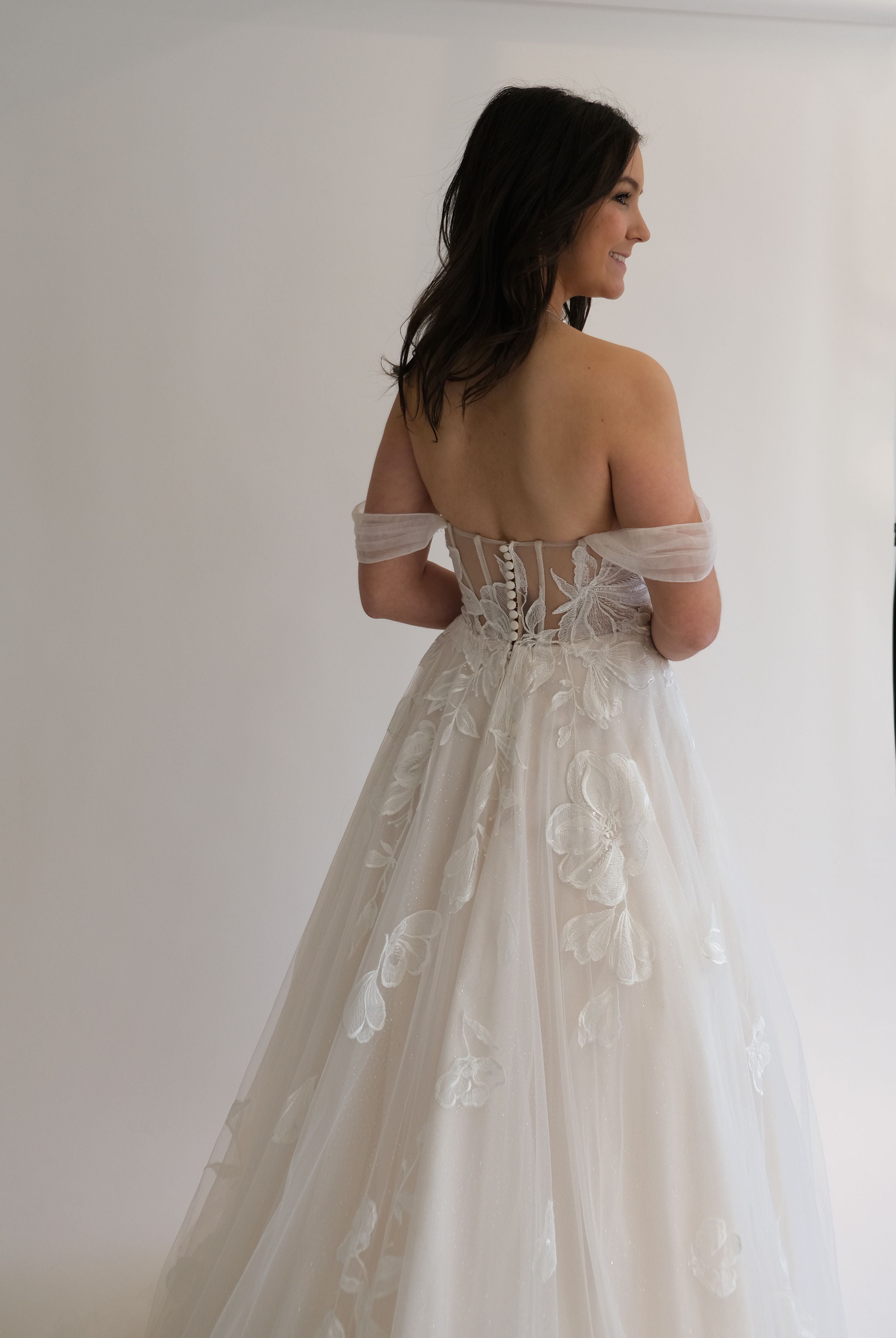 Mabel Gown – POPPY BRIDAL