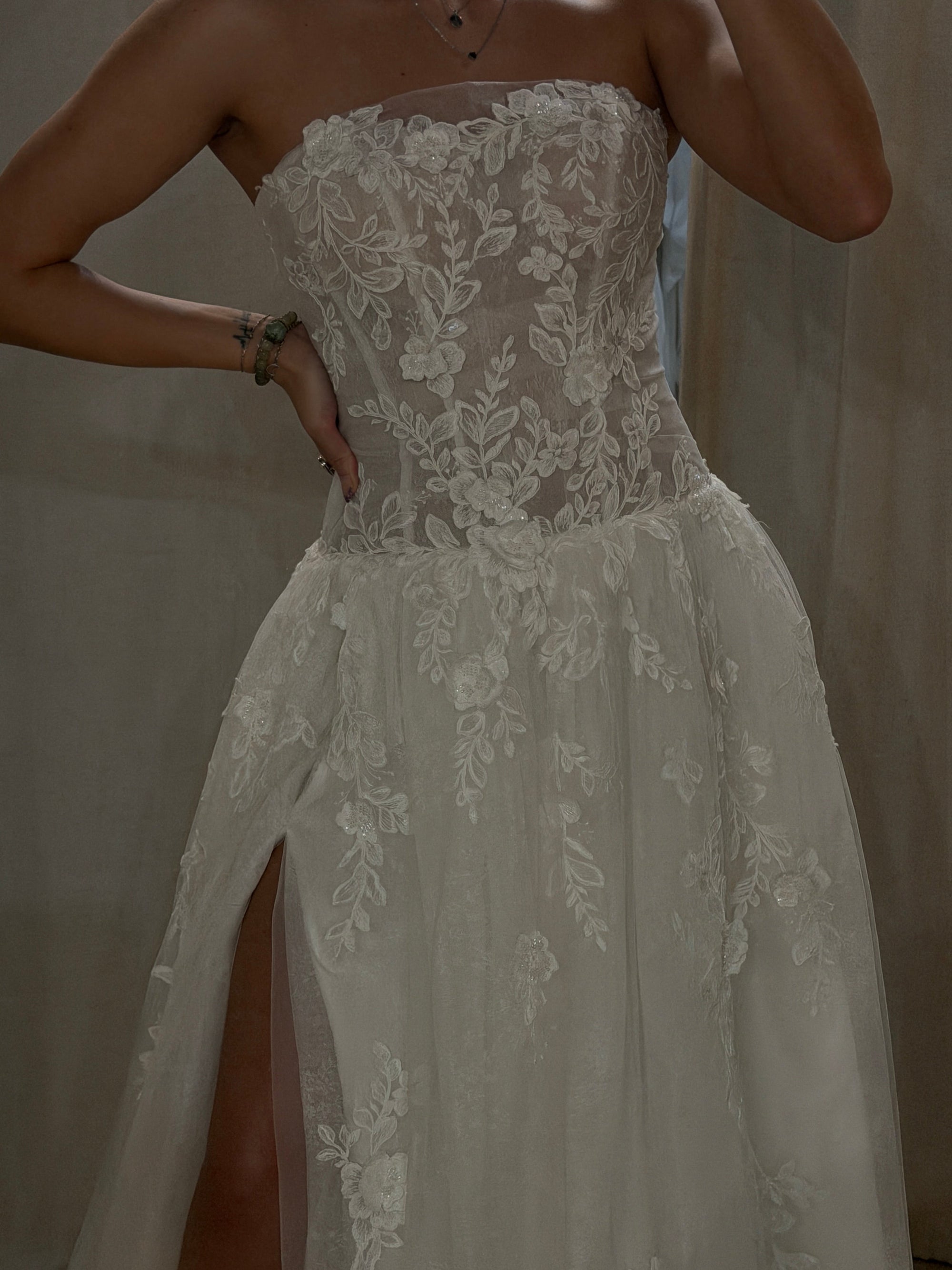 Jaida Gown