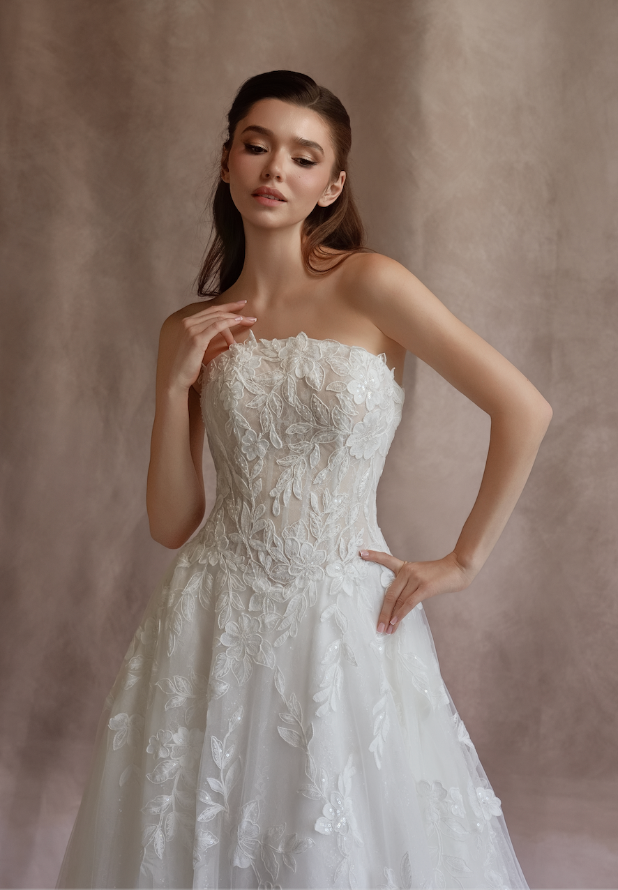 Anslie Gown